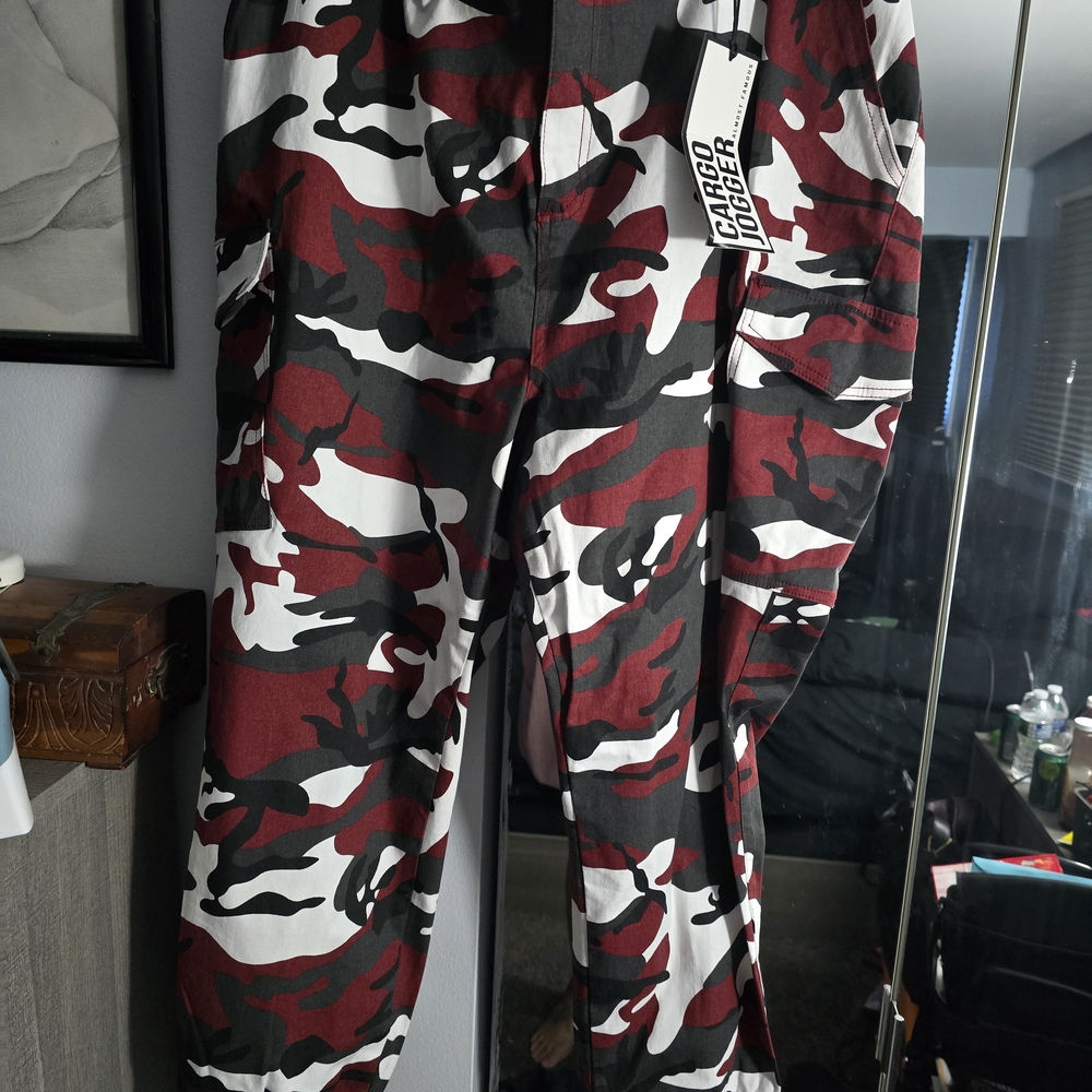 Men's Camouflage Cargo Pants